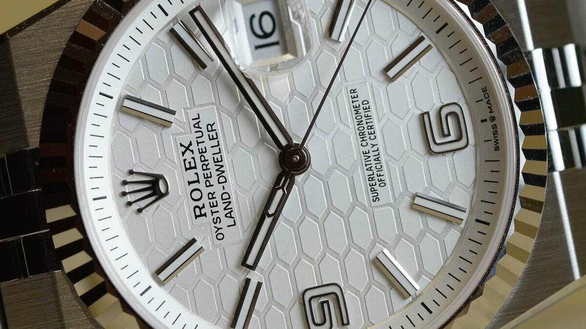 Rolex вернул «Сковородку»: Perpetual Padellone с годовым календарём и фазой Луны