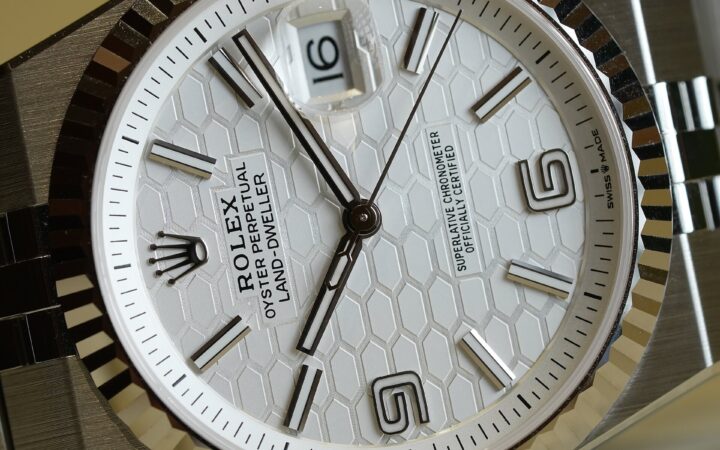 Rolex вернул «Сковородку»: Perpetual Padellone с годовым календарём и фазой Луны