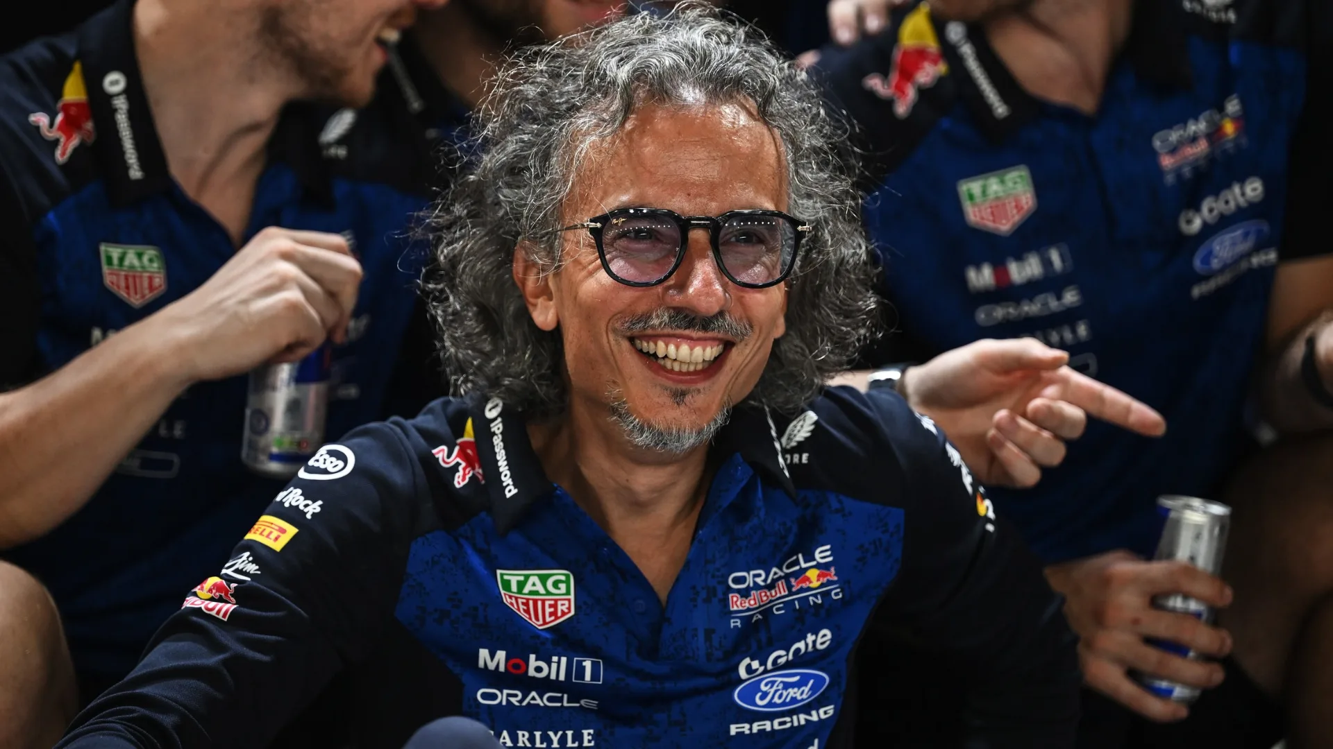 Red Bull продлила контракт с Мекисом до конца 2031 года