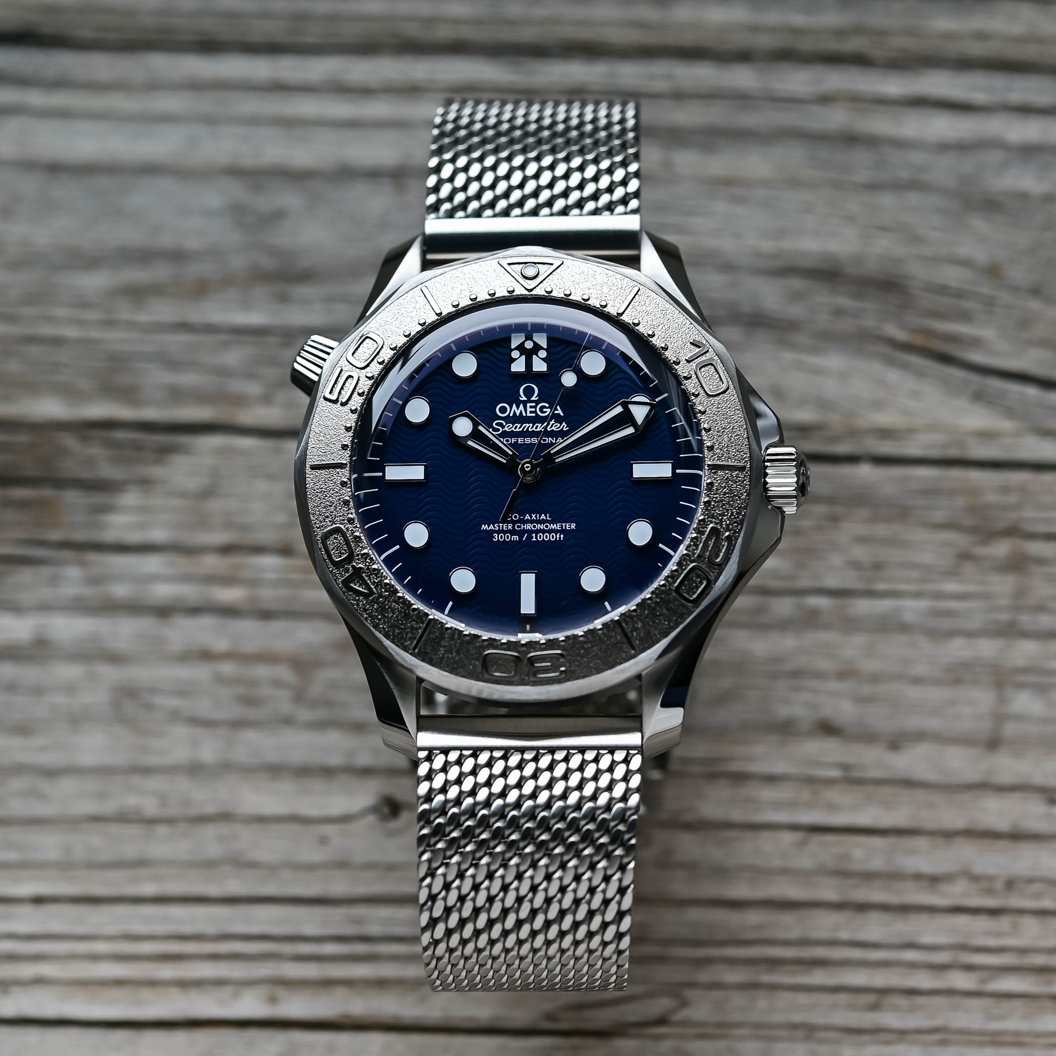 James Bond және Spectre коллекциясындағы Omega Seamaster Diver 300M