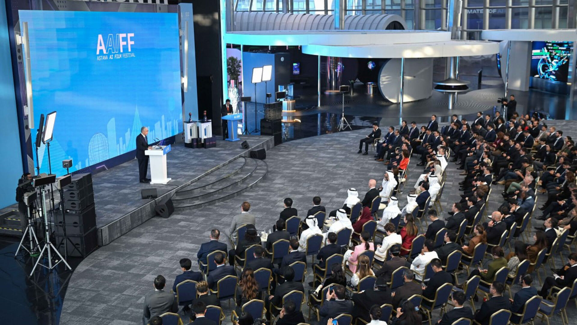 Тоқаев жүлде қоры $2 млн ЖИ-кино фестивалін ашты