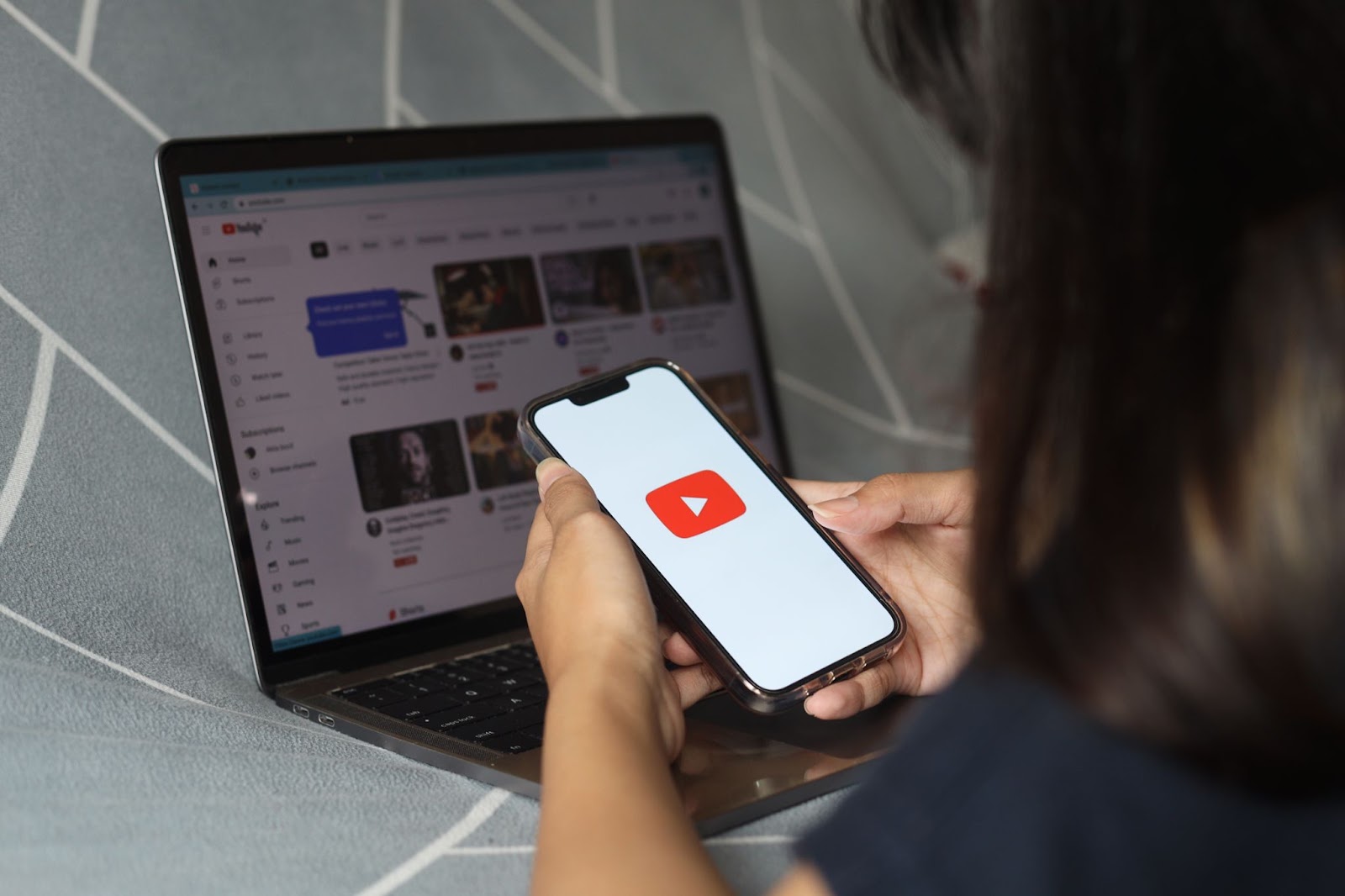iPhone-дағы YouTube Premium жазылымының мүмкіндіктері