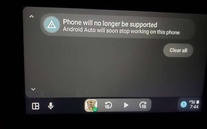 Android Auto начал прощаться с телефонами на Android 10
