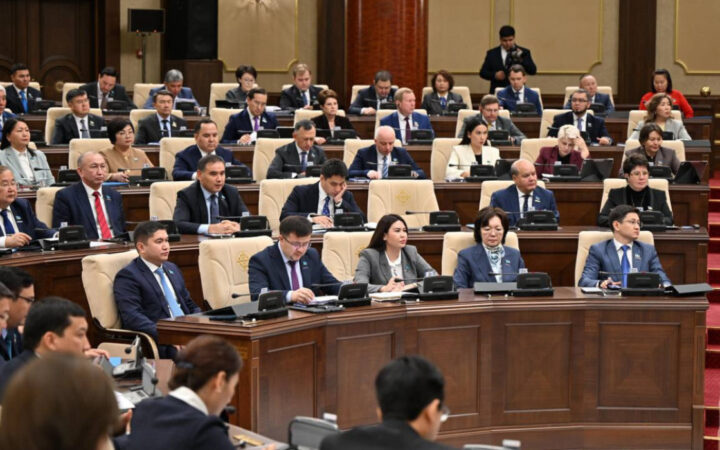 Құрылтай Шәмші Қалдаяқов медалін мақұлдады