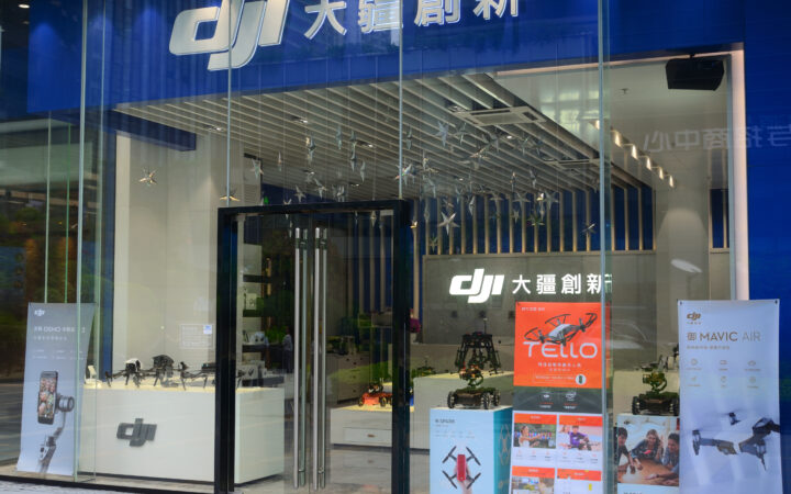 DJI