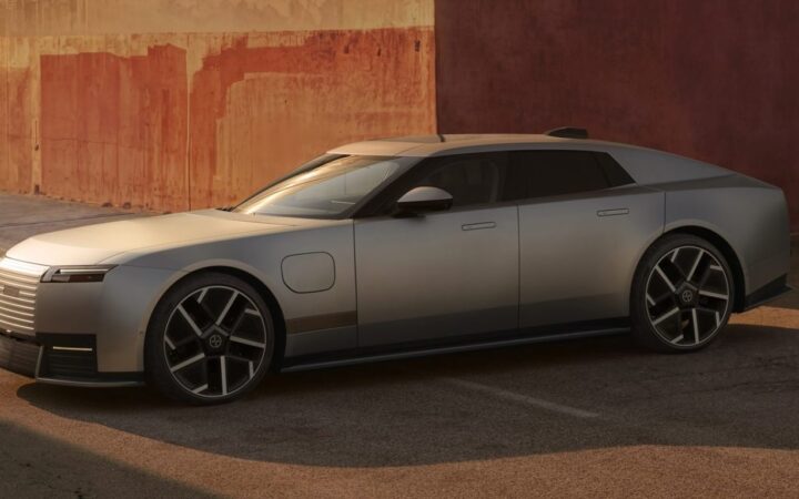 Jaguar показал Type 01 на 1030 л.с. за £130 тысяч