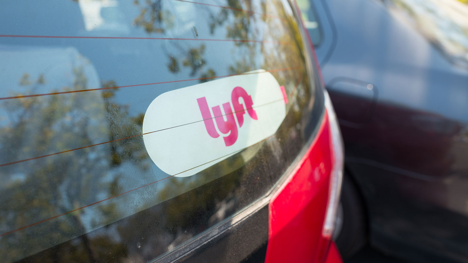 Lyft жүргізушілер мәртебесі ісі бойынша $272,5 млн төлейді