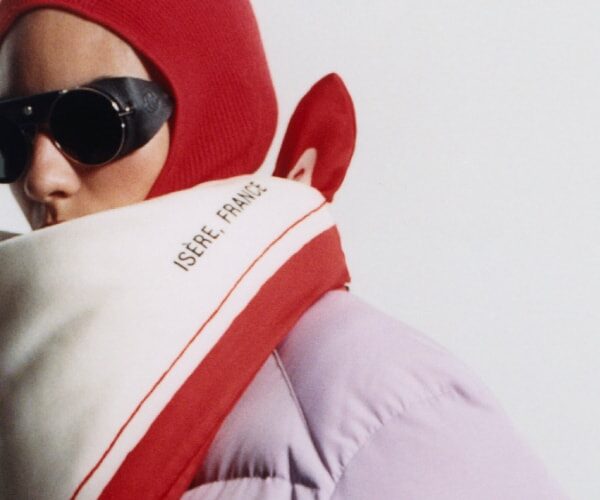 Moncler мұрағаттағы төрт күртесін қайта шығарды