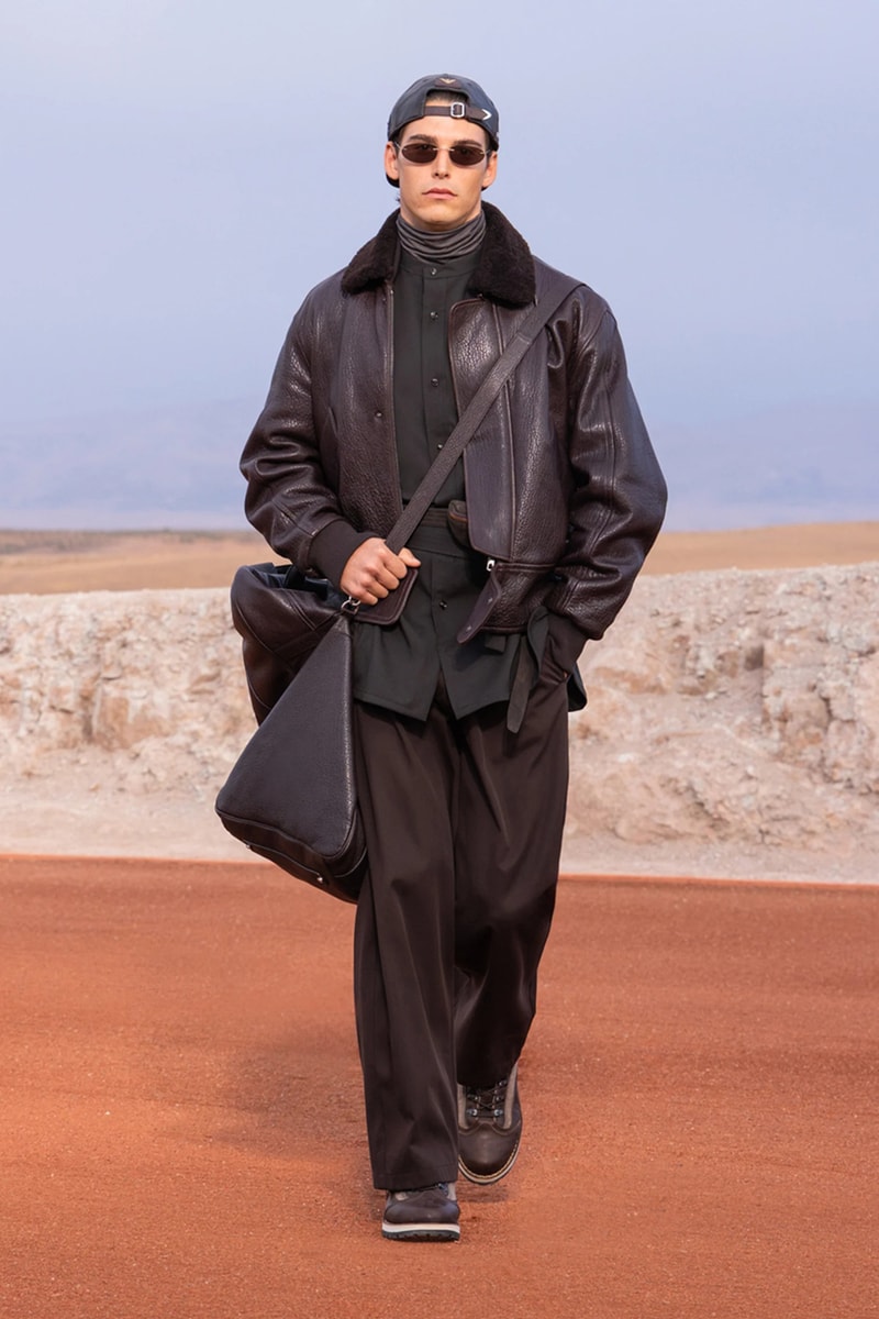 Лук из коллекции Giorgio Armani и Kith FW26