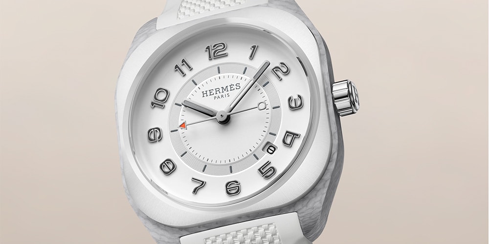 Hermès H08 сағатын көк және ақ керамикамен шығарды