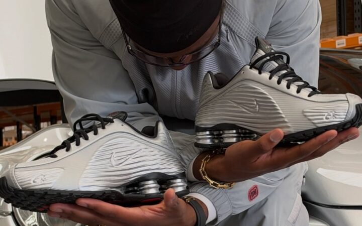 Corteiz күміс түсті Nike Shox R4 кроссовкасын көрсетті