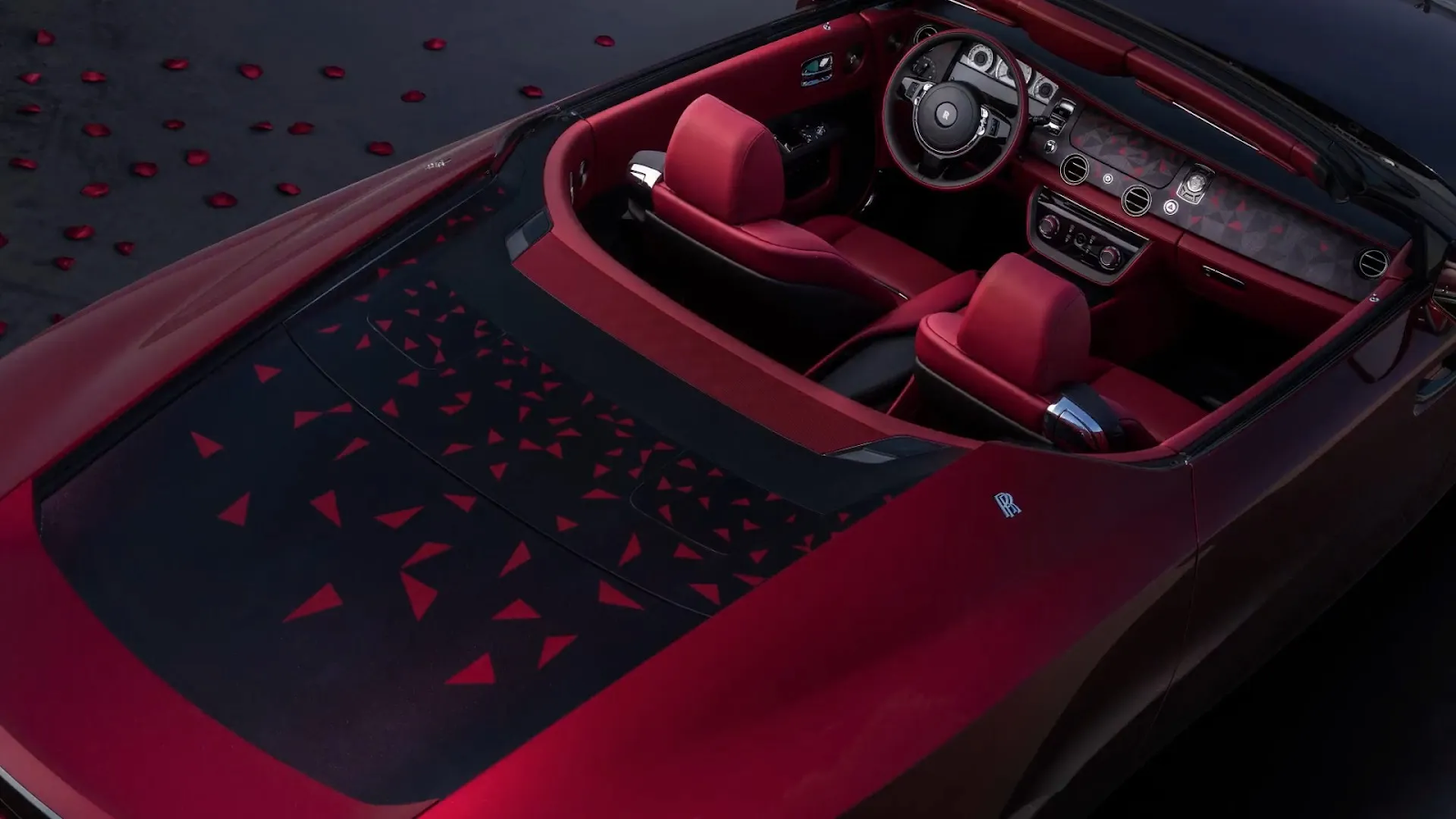 Rolls-Royce La Rose Noire Droptail родстері