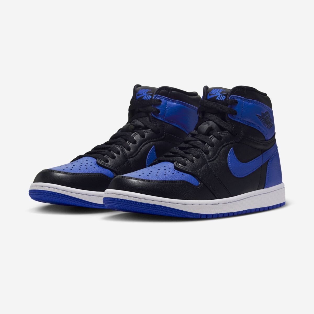 Air Jordan 1 High OG «Royal», бүйірінен көрінісі