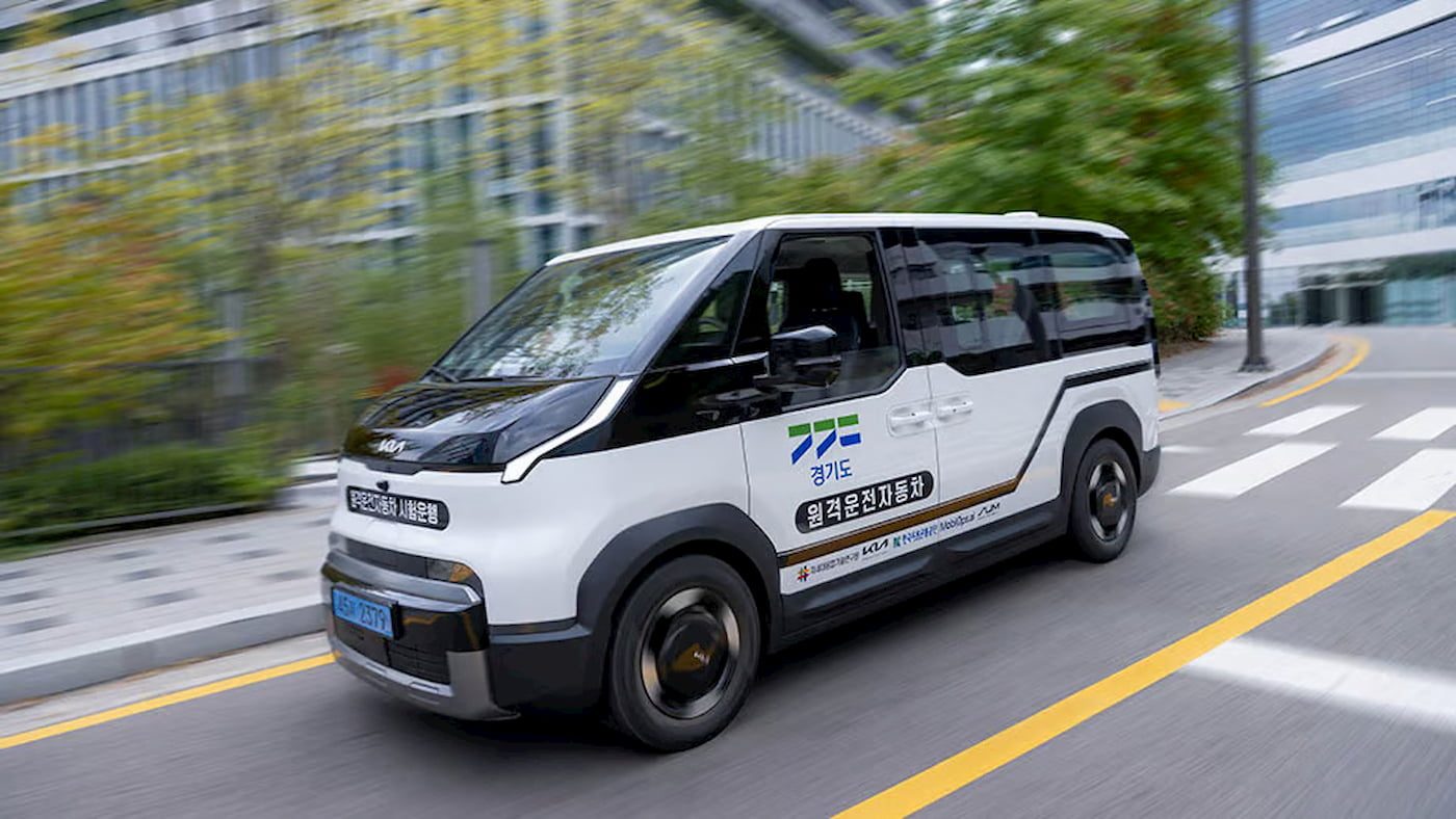 Kia PV5 на запуске сервиса каршеринга в Пангё