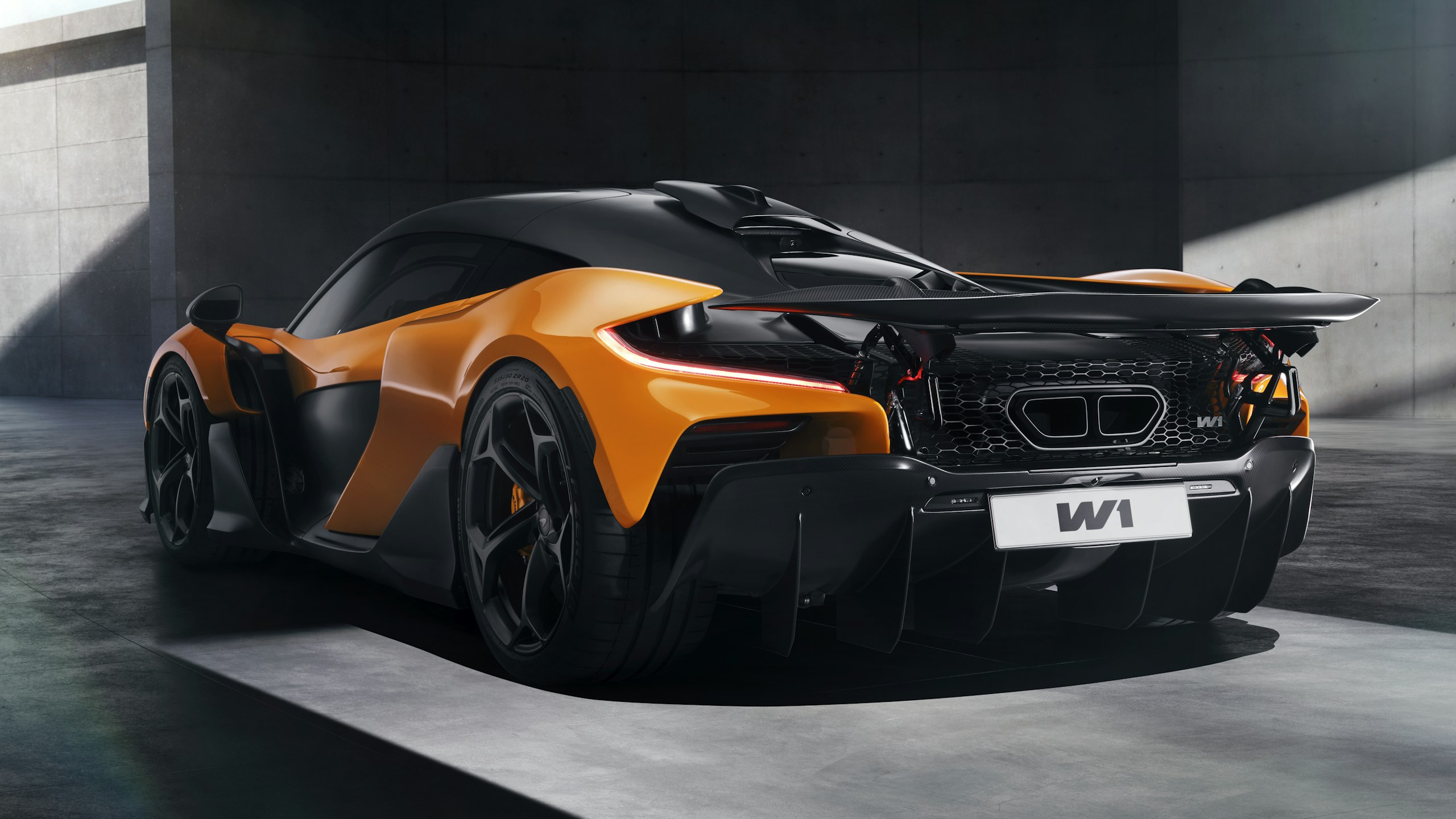 McLaren W1 — официальное фото McLaren