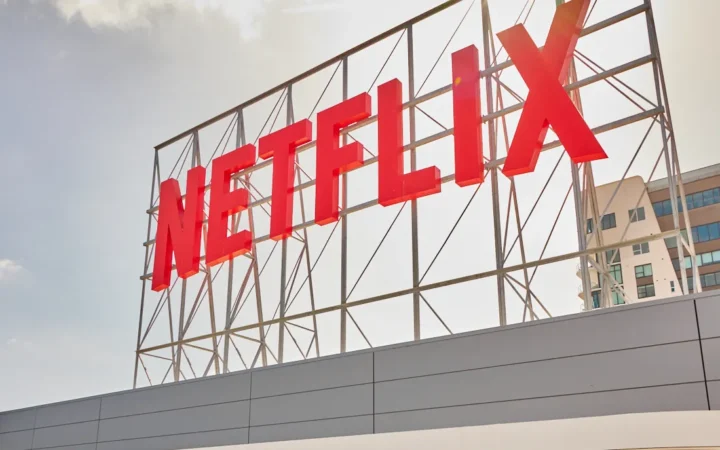 Netflix сокращает 6% сотрудников, около 1000 человек