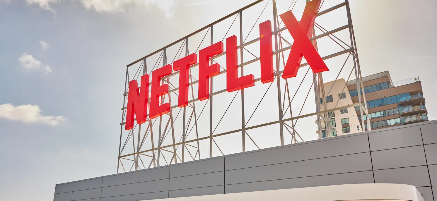 Netflix сокращает 6% сотрудников, около 1000 человек