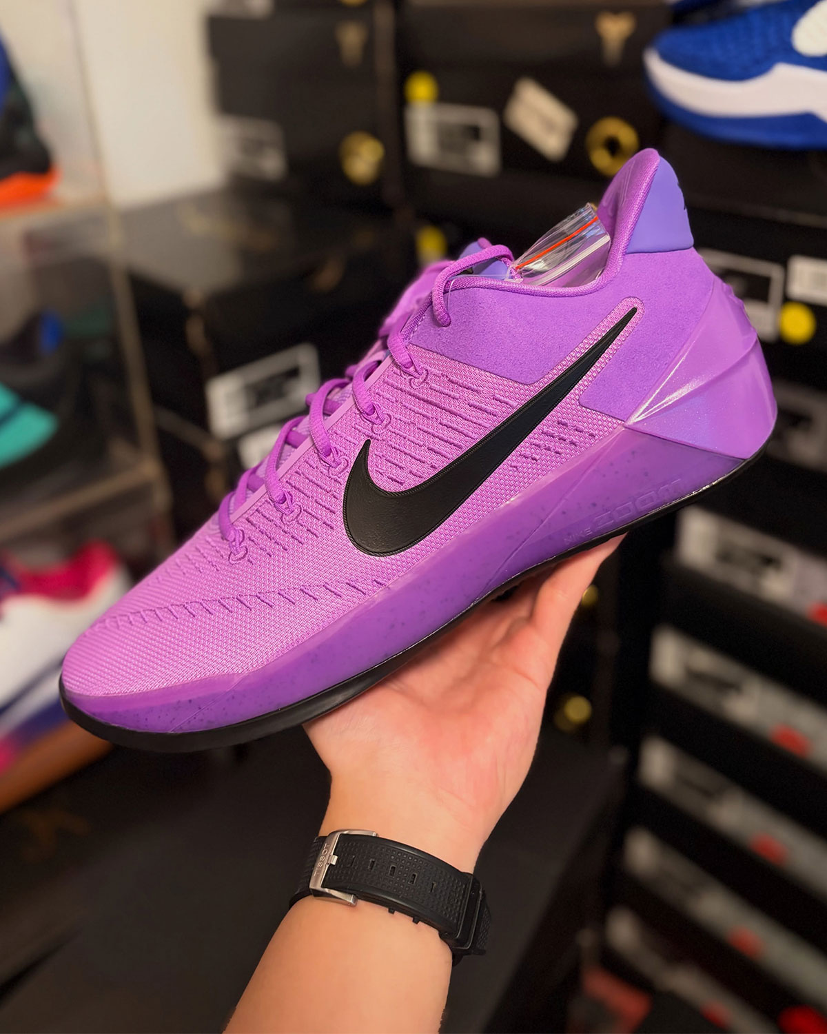 Nike Kobe AD Protro Purple Stardust бүйірінен