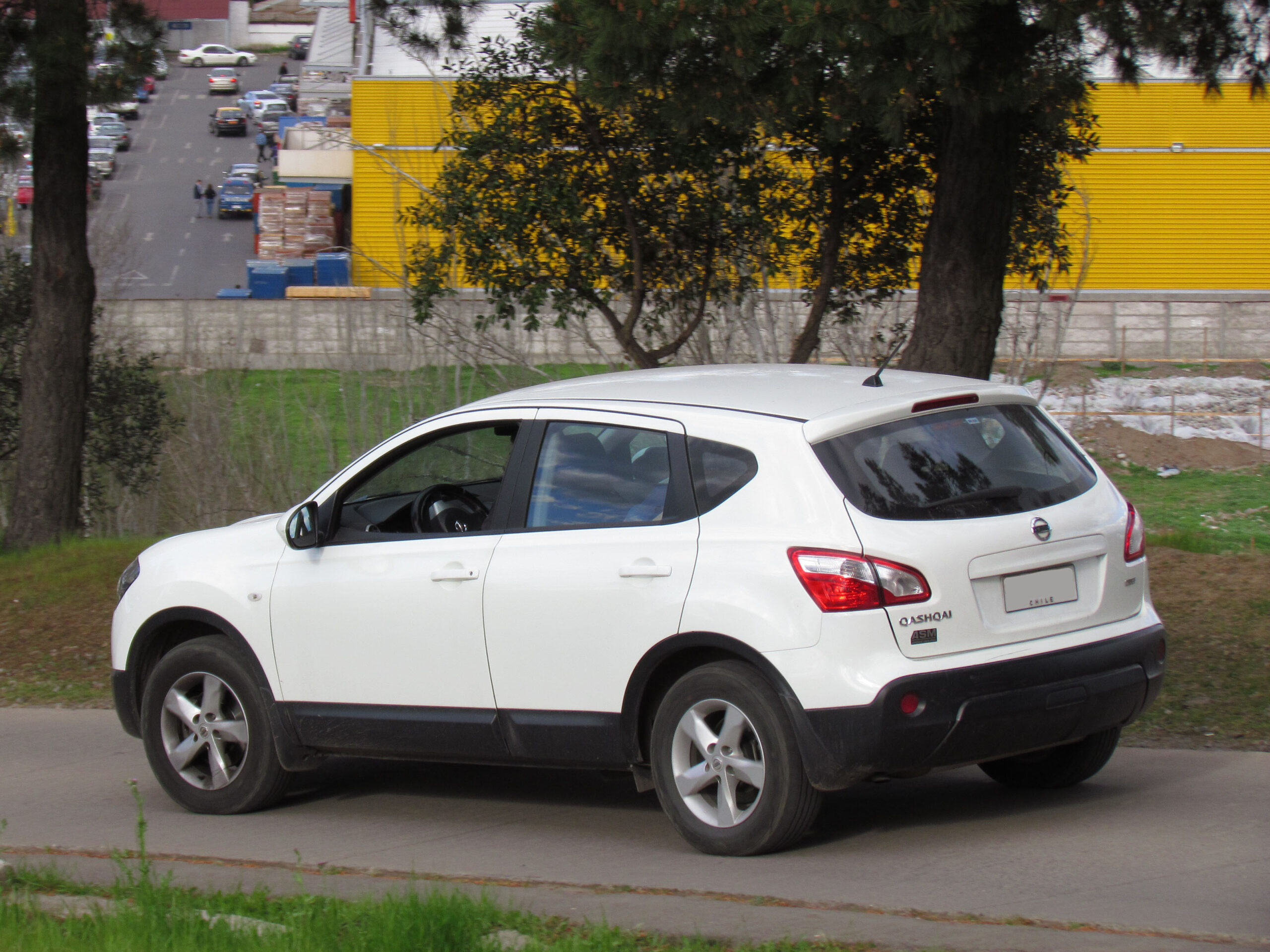 Бірінші буын Nissan Qashqai (J10)