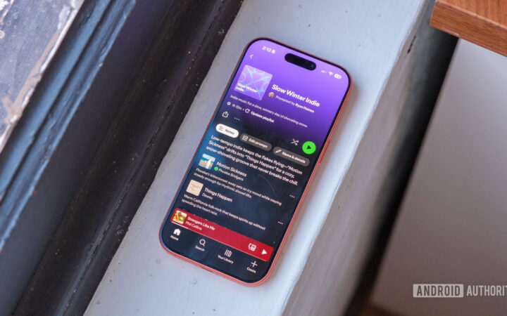 Spotify начал проверять семейные подписки по QR-коду