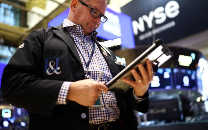 ЖИ қарызынан қорқу Nasdaq-ты аптасына 4,5% түсірді